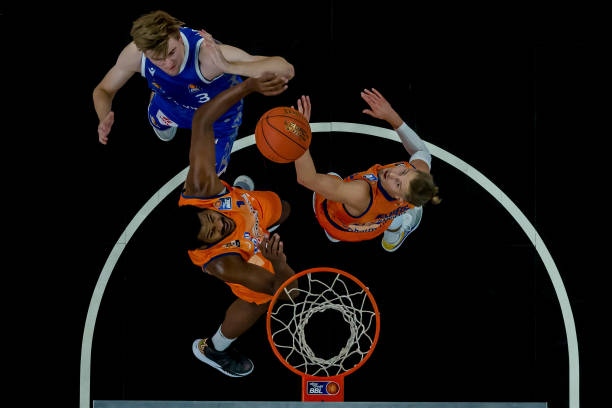 者们感到振 者们感到振